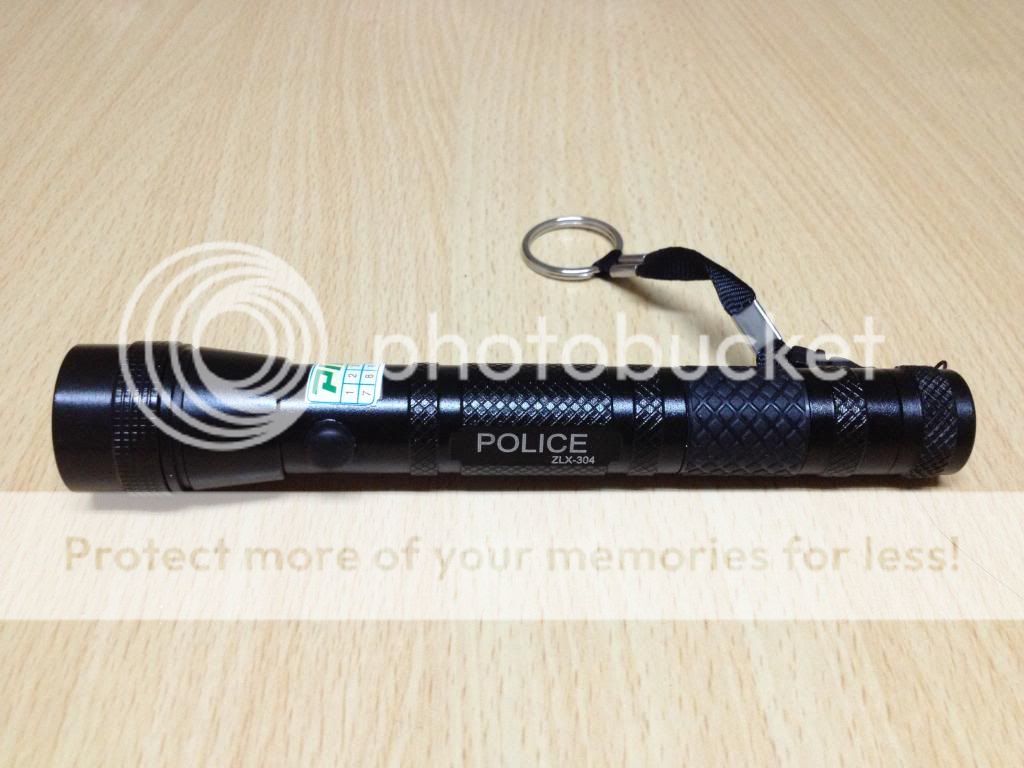 Đèn pin siêu sáng giá rẻ - 5