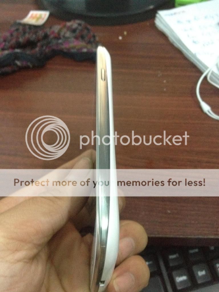 Samsung s3 giá 3tr5 iphone 4 16g đen 3tr7 bao test 1 tuần - 3