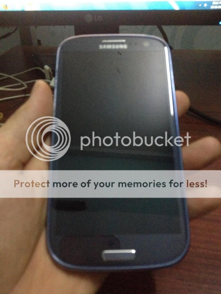 e nó ra di cùng u19 vn samsung s3 quốc tế i9300  xanh den  zin a-z hoặc lumia 525 đỏ - 1